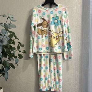 🎉6 for $30🎉 Girls Pokemon 2 Piece Cozy Pajama Set